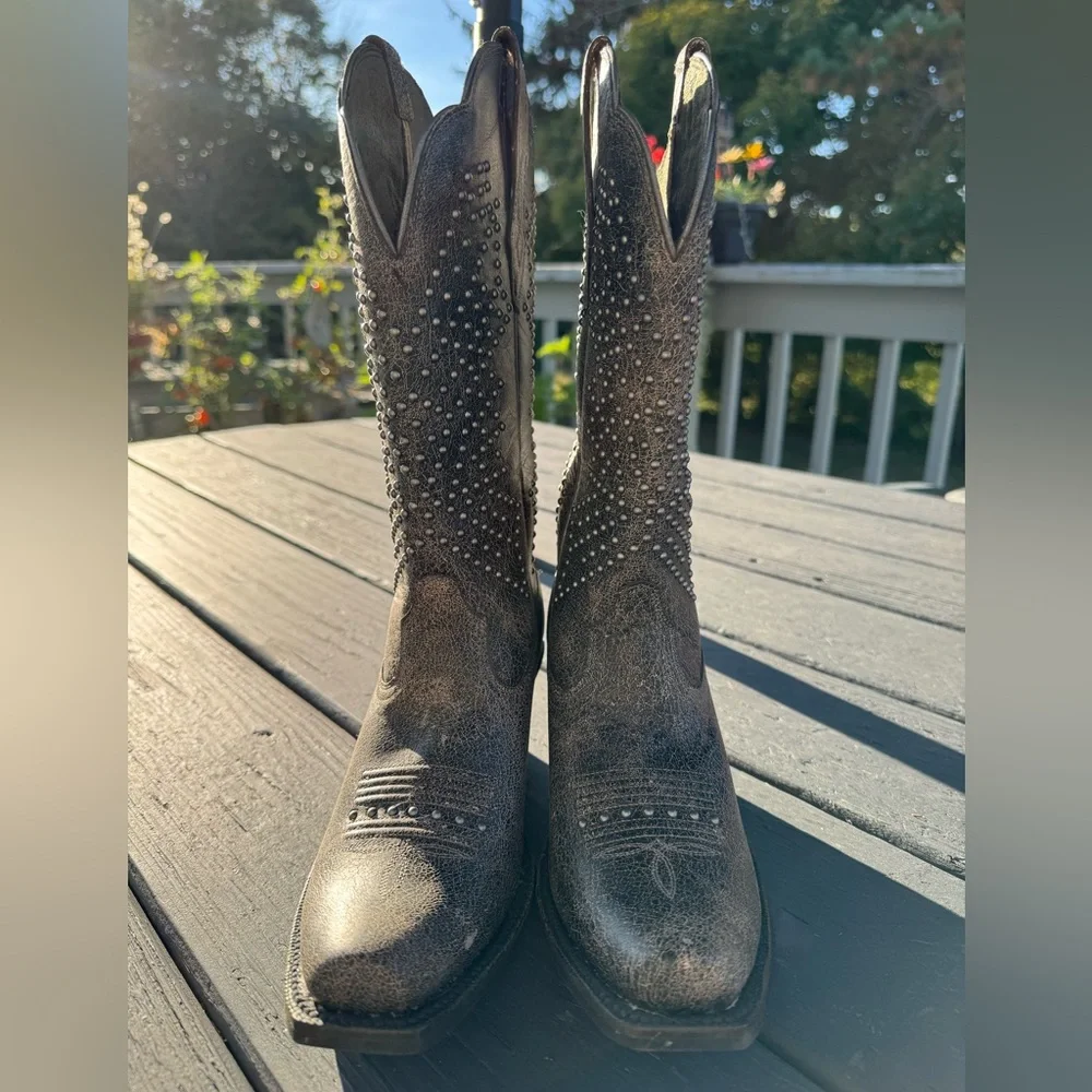 Ariat Lakyn Studded Western Cowboy Boots Woman’s 7B - Picture 3 of 8